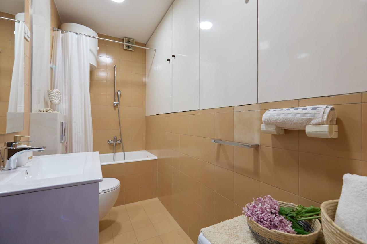 Sunset Oasis Apartment